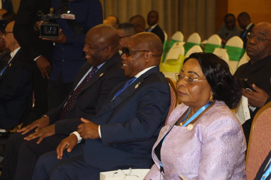 4b3759c3-8258-48e5-9de5-fc34ac035e92