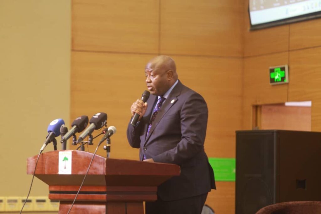 754fb877-a474-46ec-841c-ecc7a0e27b2a