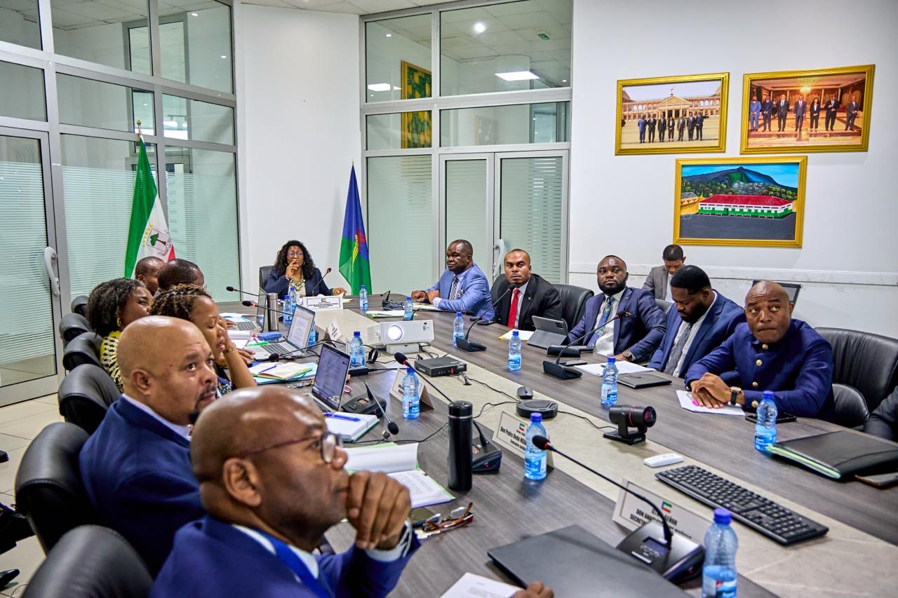 04cf0adc-4681-4637-8569-495d46c76618