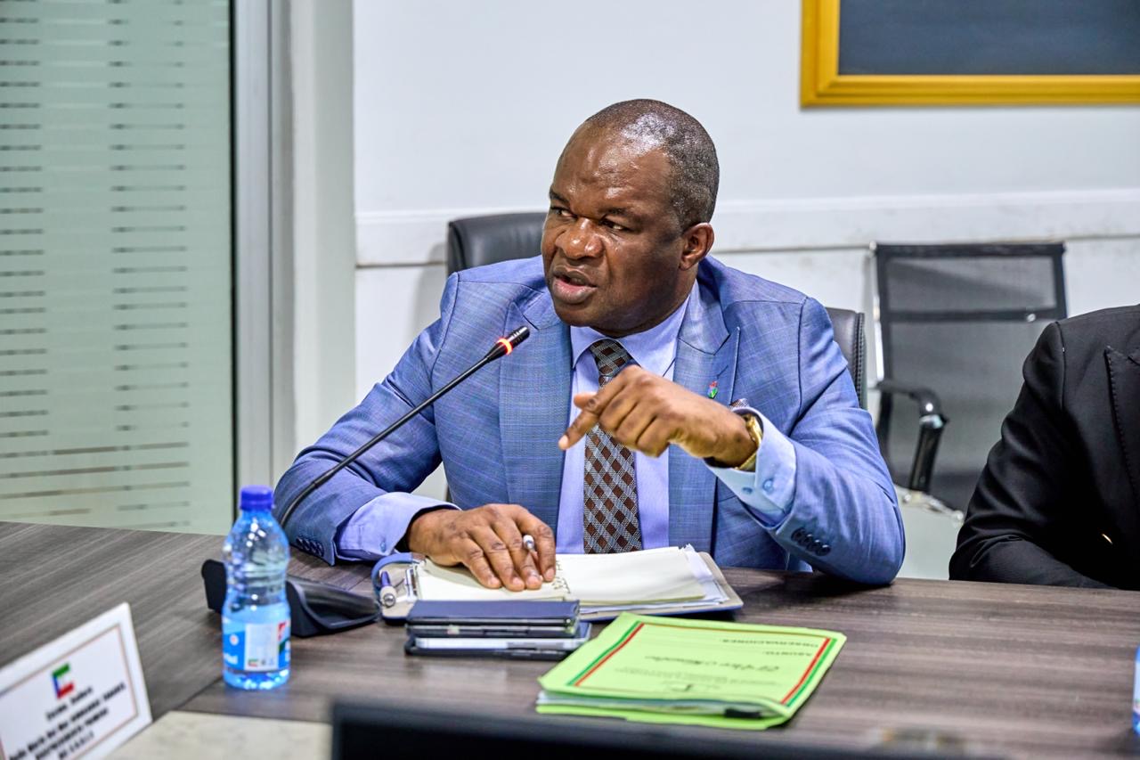 37b9dabf-ff1e-484e-bcc6-65901c71ab47