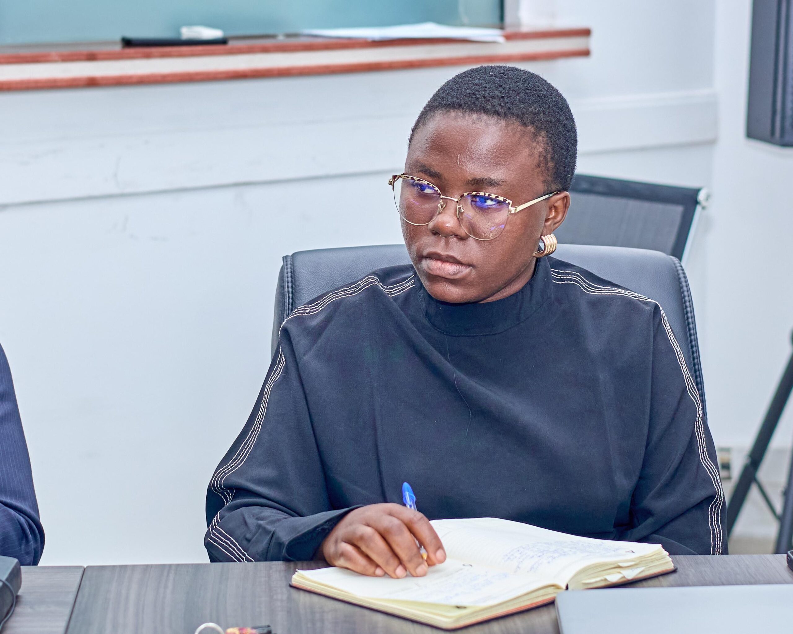 b24ffcbf-7889-4442-b3b9-daf463bc1c1c