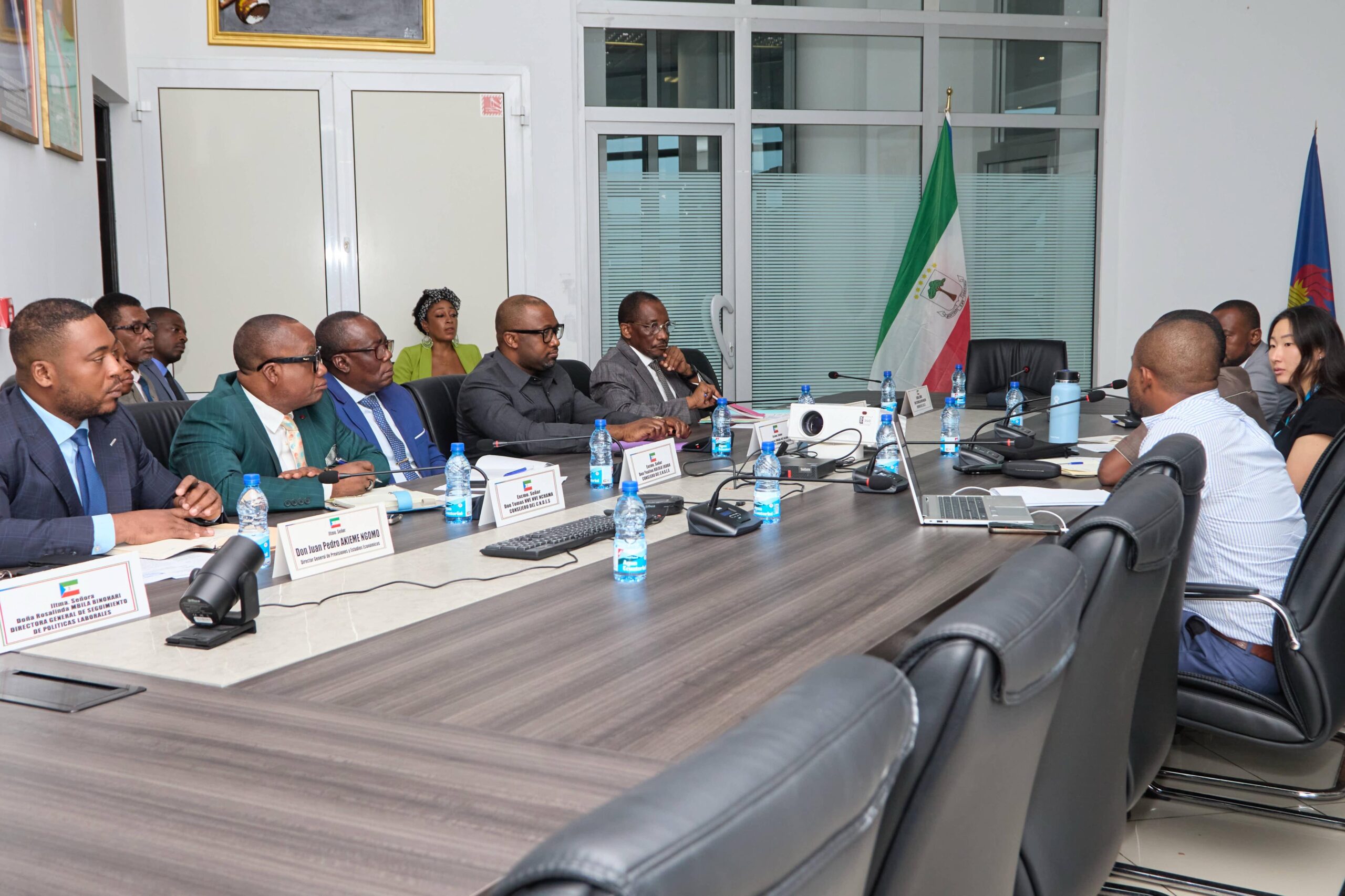 39fd6fa9-0476-4141-8df5-f2527099976b