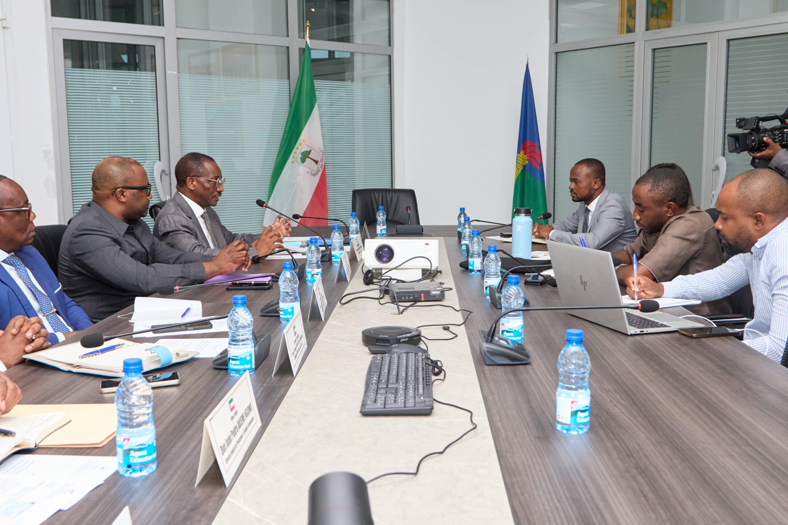 ca6e2b72-890f-489c-b97f-be0f325e99b7