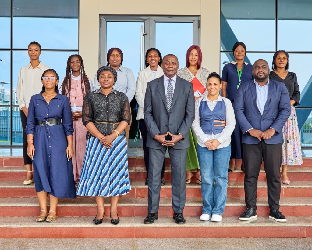 El Consejo Nacional para el Desarrollo Económico y Social (CNDES) ha celebrado una reunión técnica con COFARMA en el marco de la elaboración de la memoria anual 2025.