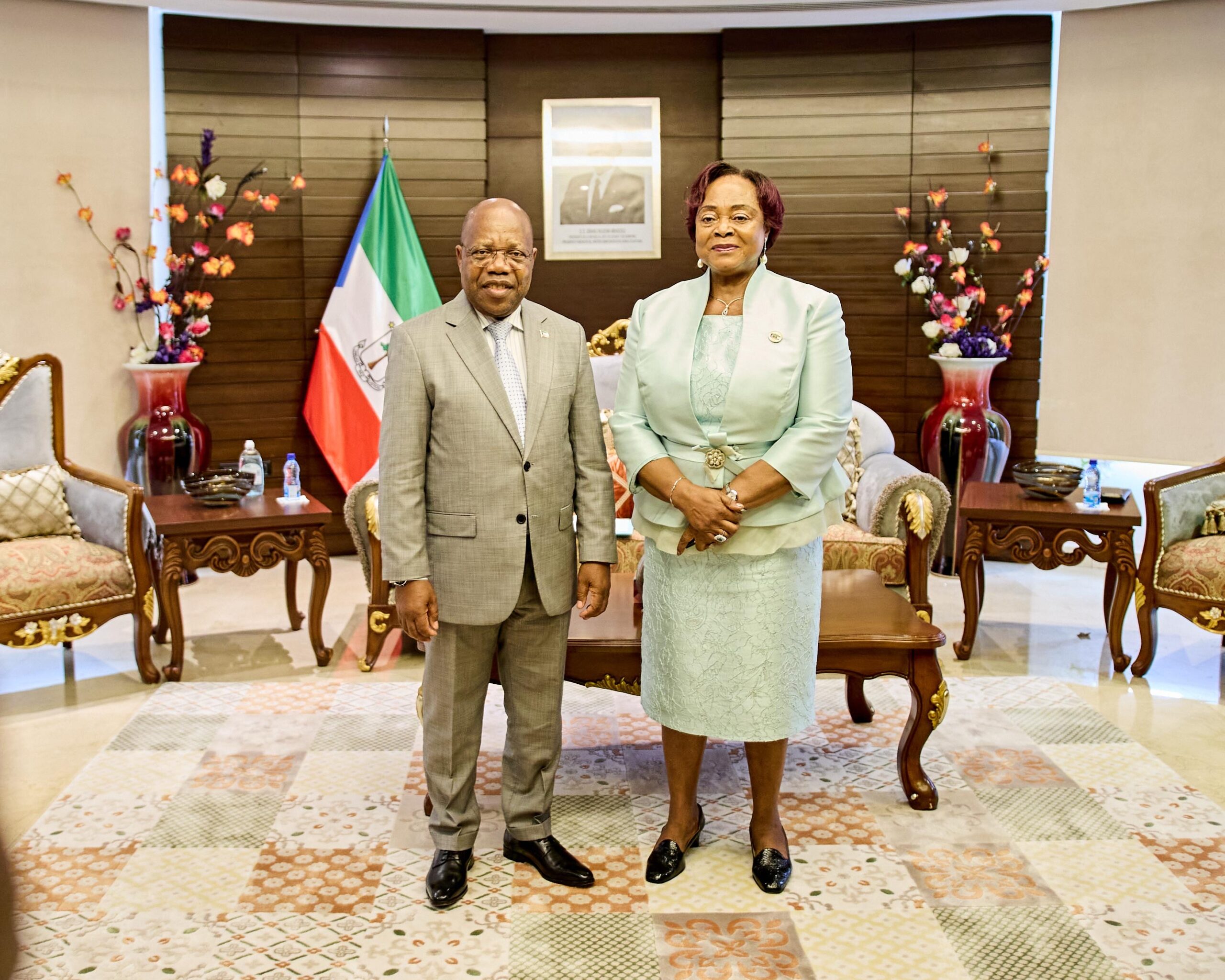 46b2821b-bc06-42b6-8fe9-0d60e25f5edd