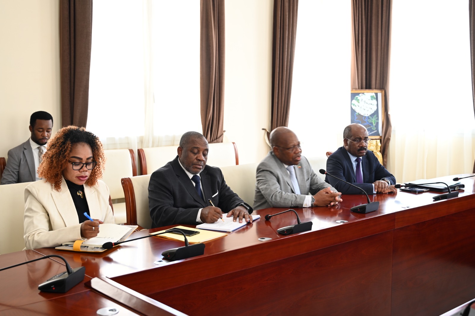 d7e8b107-7564-4efa-a17b-02a568d17c30