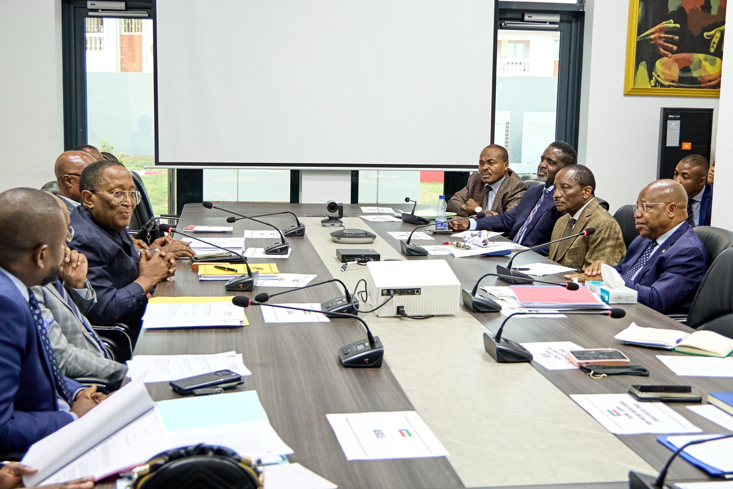 8da702bf-c2d0-4107-b7d3-4e2c8e527f08