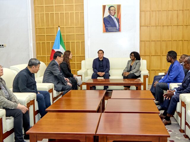 Malabo recibe a delegaciones africanas para la cumbre económica China-África en Sipopo